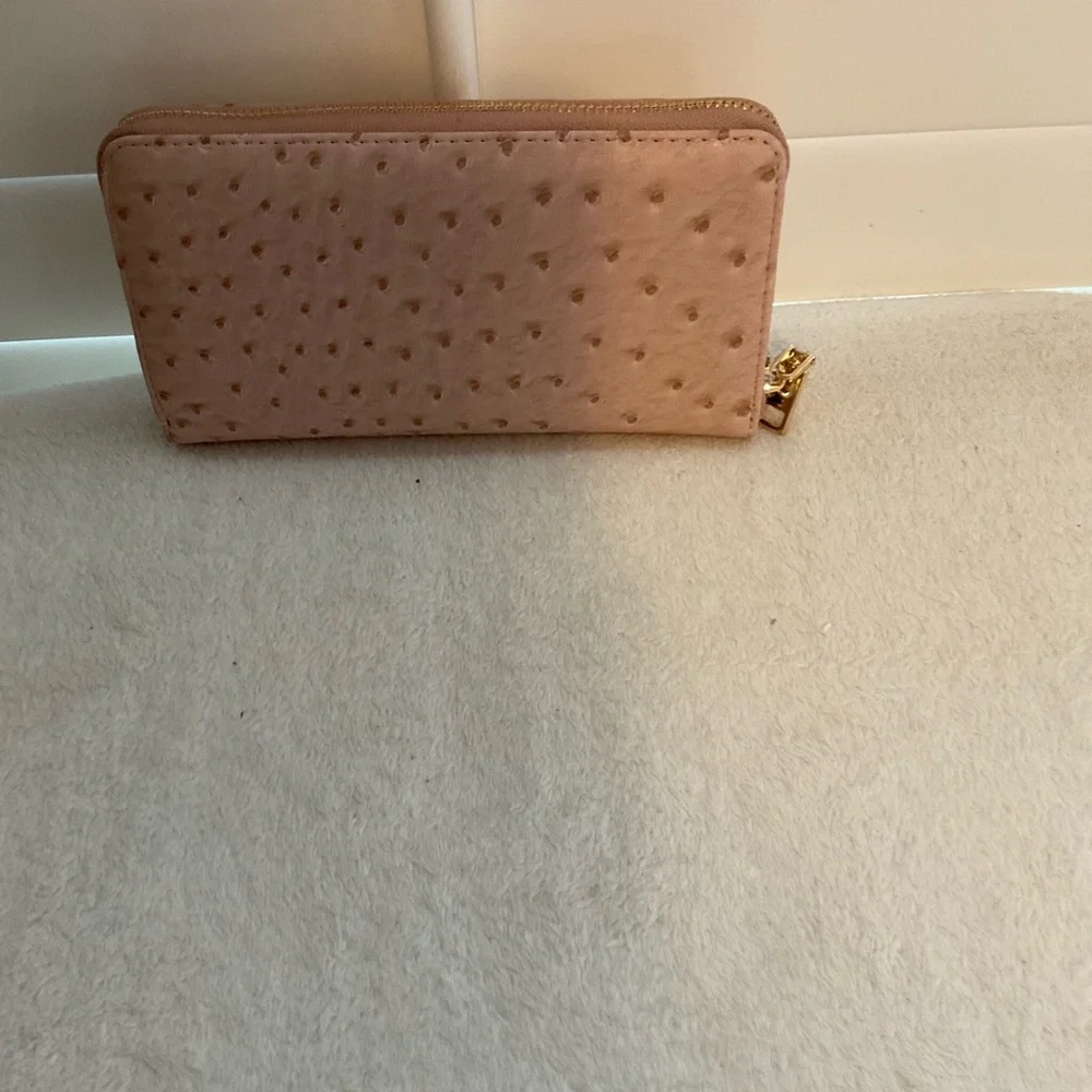 Textured Zip-Around Wallet in Blush